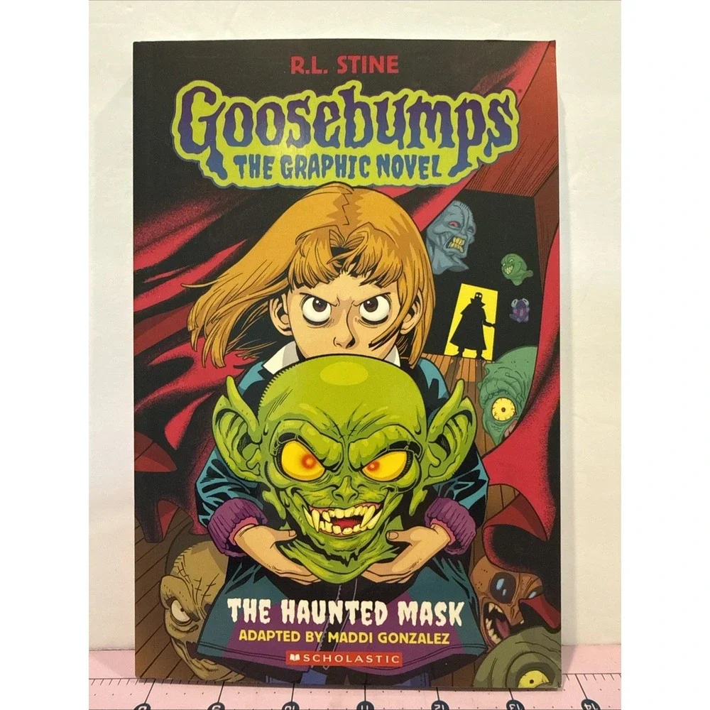 Goosebumps‎ Graphic Novel The Haunted Mask by RL Stine